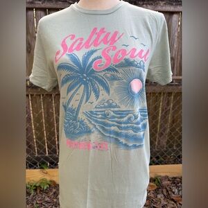 Love in Faith Salty Soul women’s Graphic T-Shirt